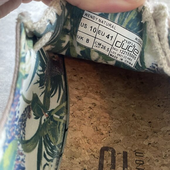 Hey Dude Wendy Boho Slip On Lace Shoes Size 10 Natural Collection Rose - Picture 10 of 10